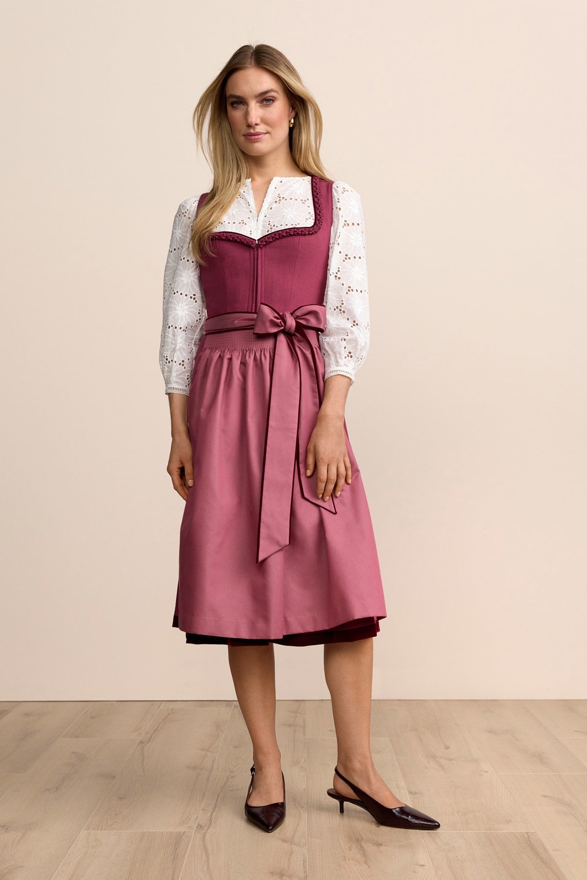 Kruger Agneta long dirndl in red, 70cm