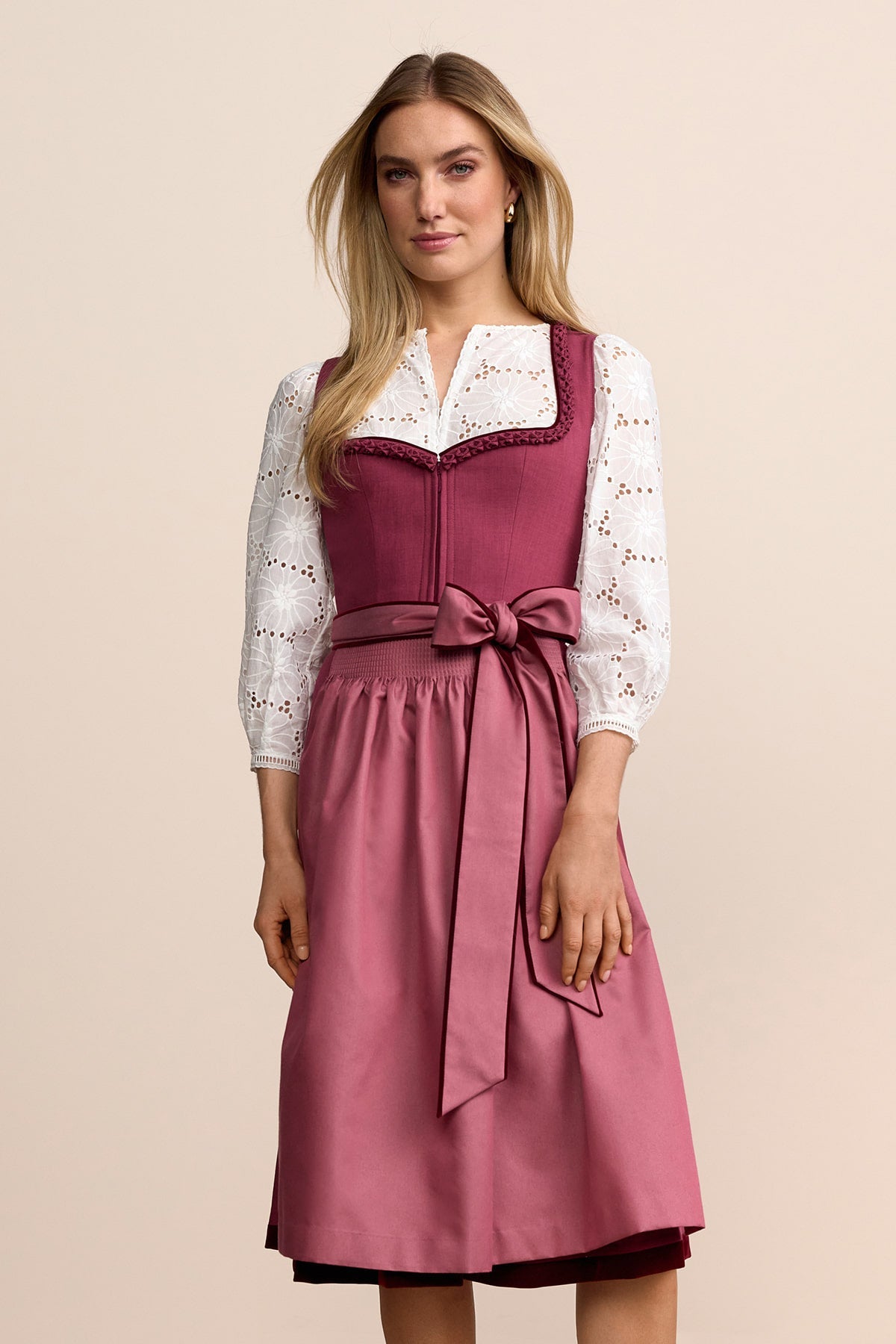 Kruger Agneta long dirndl in red, 70cm
