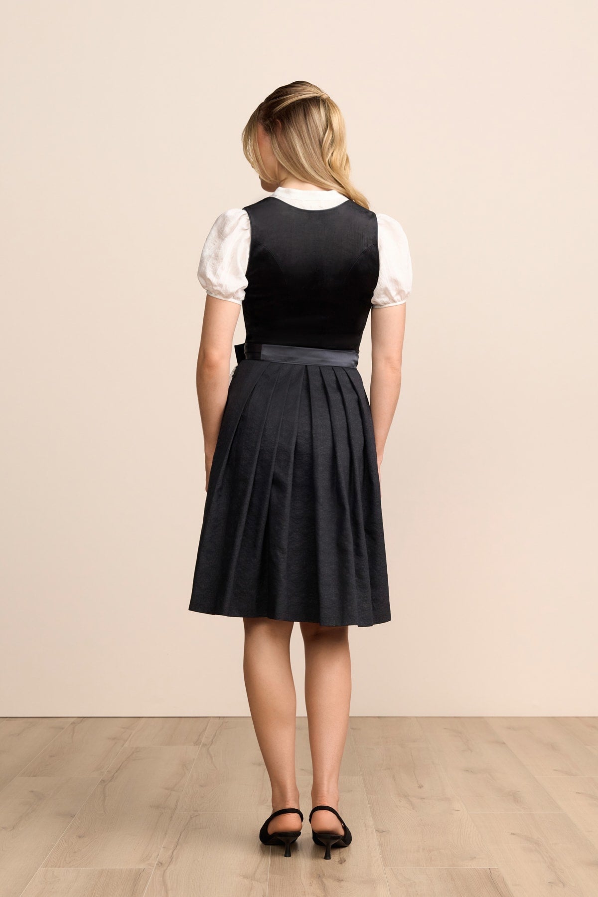 Kruger Lora midi dirndl in black, 60cm
