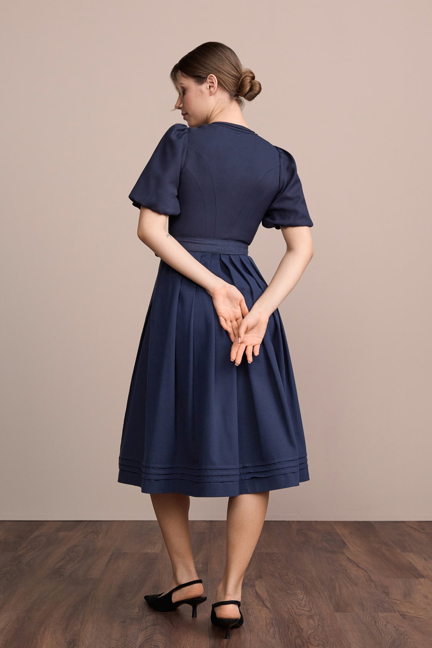 Julia Trentini Liore Dirndl, Blue — 70cm Long