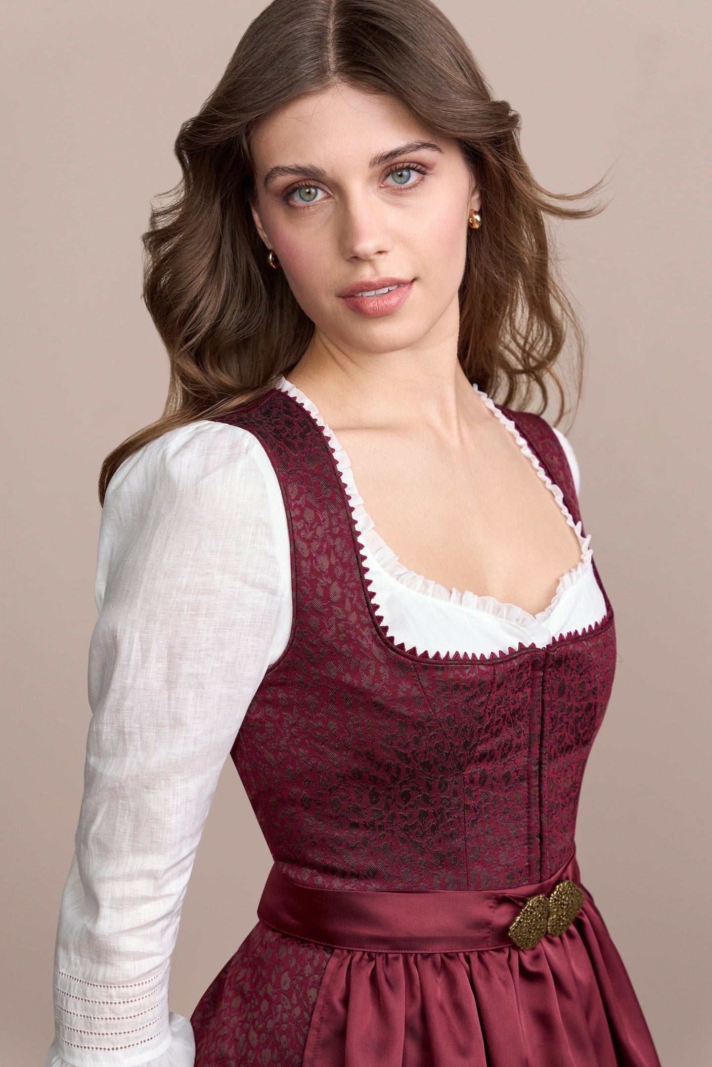 Julia Trentini Nira Dirndl, Red — 80cm Maxi