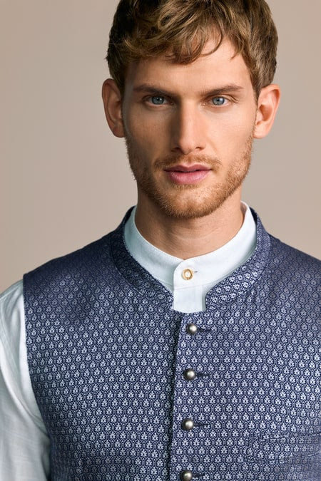 Trentini Traditional Vest Georg — blue