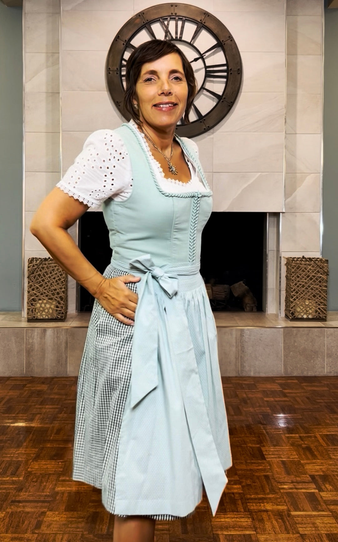 Midi Dirndl 2pcs. 60cm "Lyvia" sage (sizes 36-44 in USA stock)